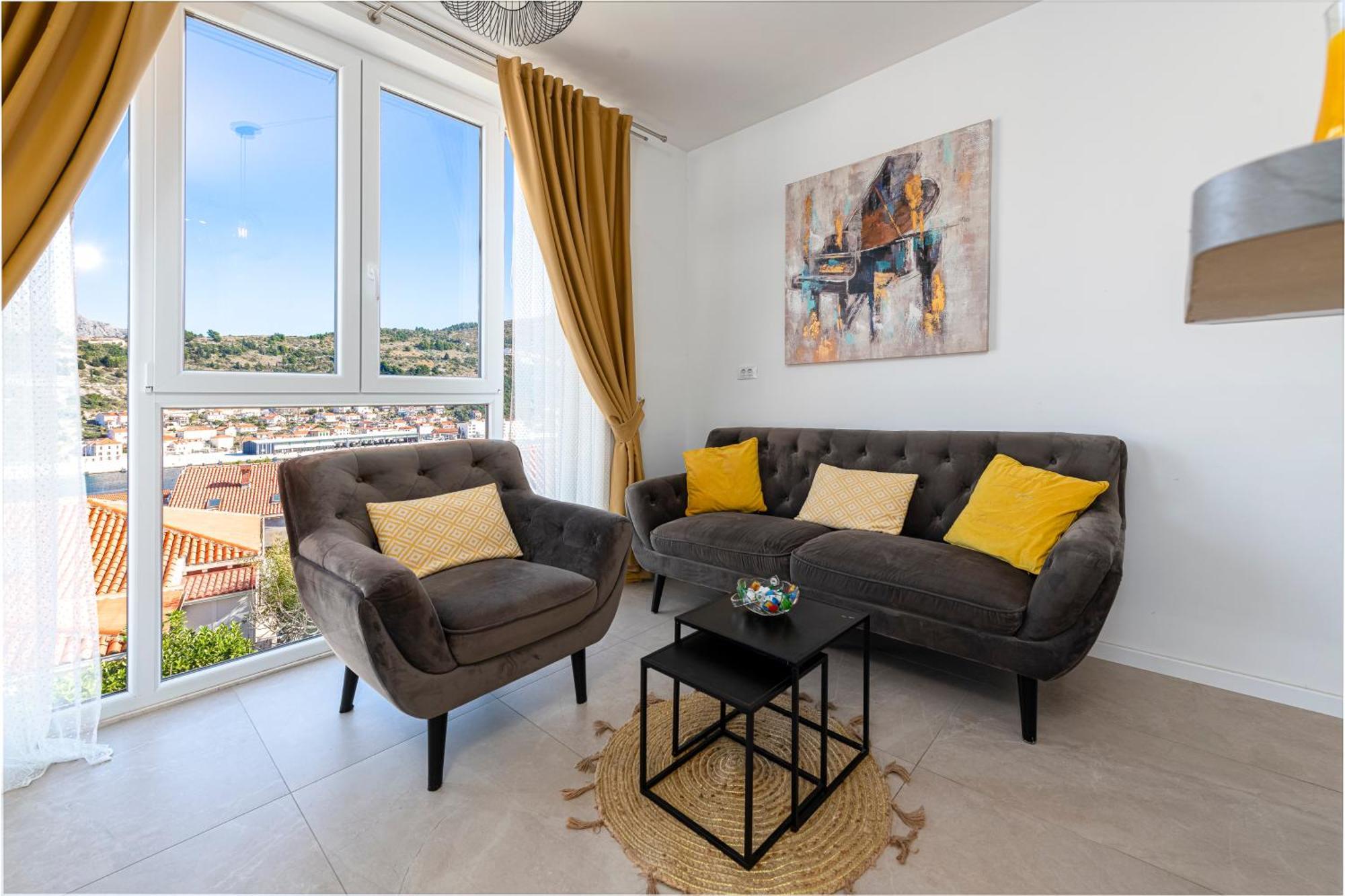 Oyo Deluxe Apartments ดูบรอฟนิก ภายนอก รูปภาพ